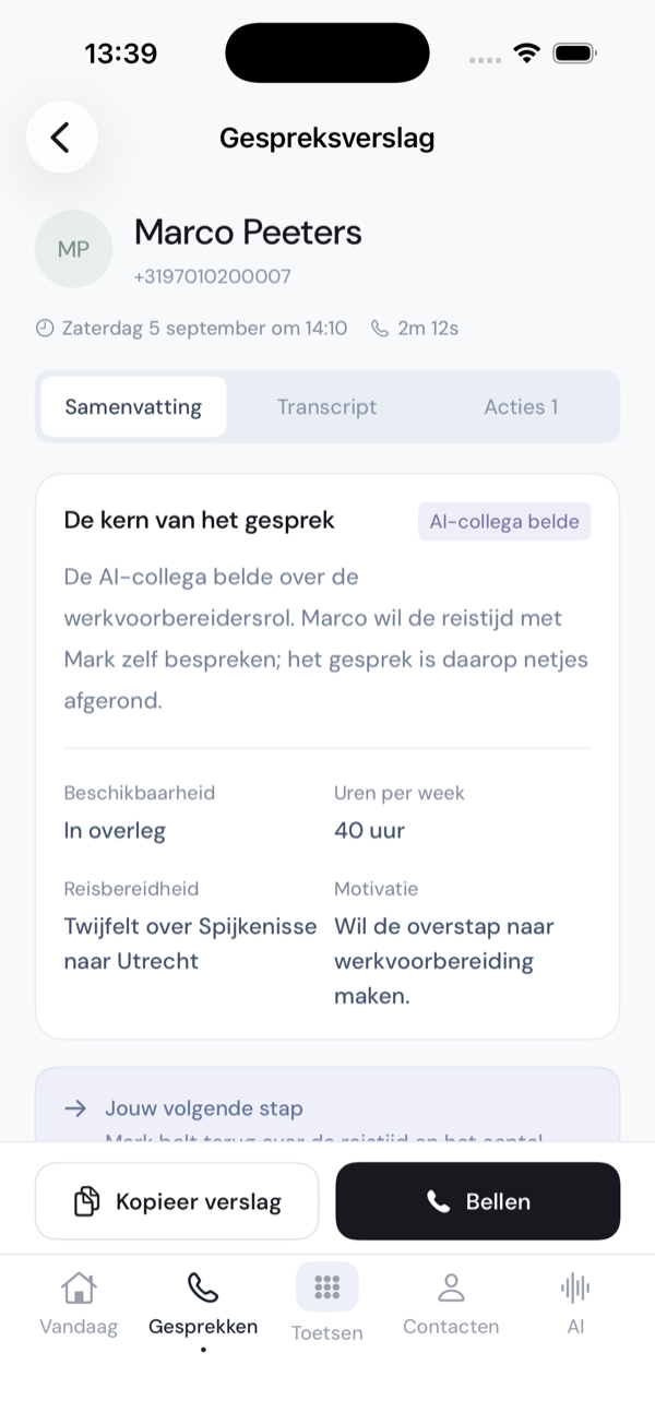 Het verslag van een gesprek dat de AI-collega voerde, in de RecruFone-app op een iPhone